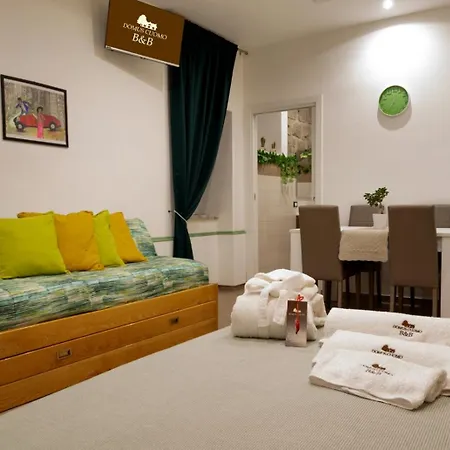 Bed and Breakfast Domus Cuomo