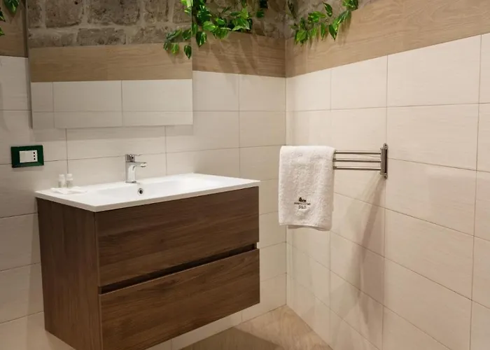 Bed and breakfast Domus Cuomo 4*